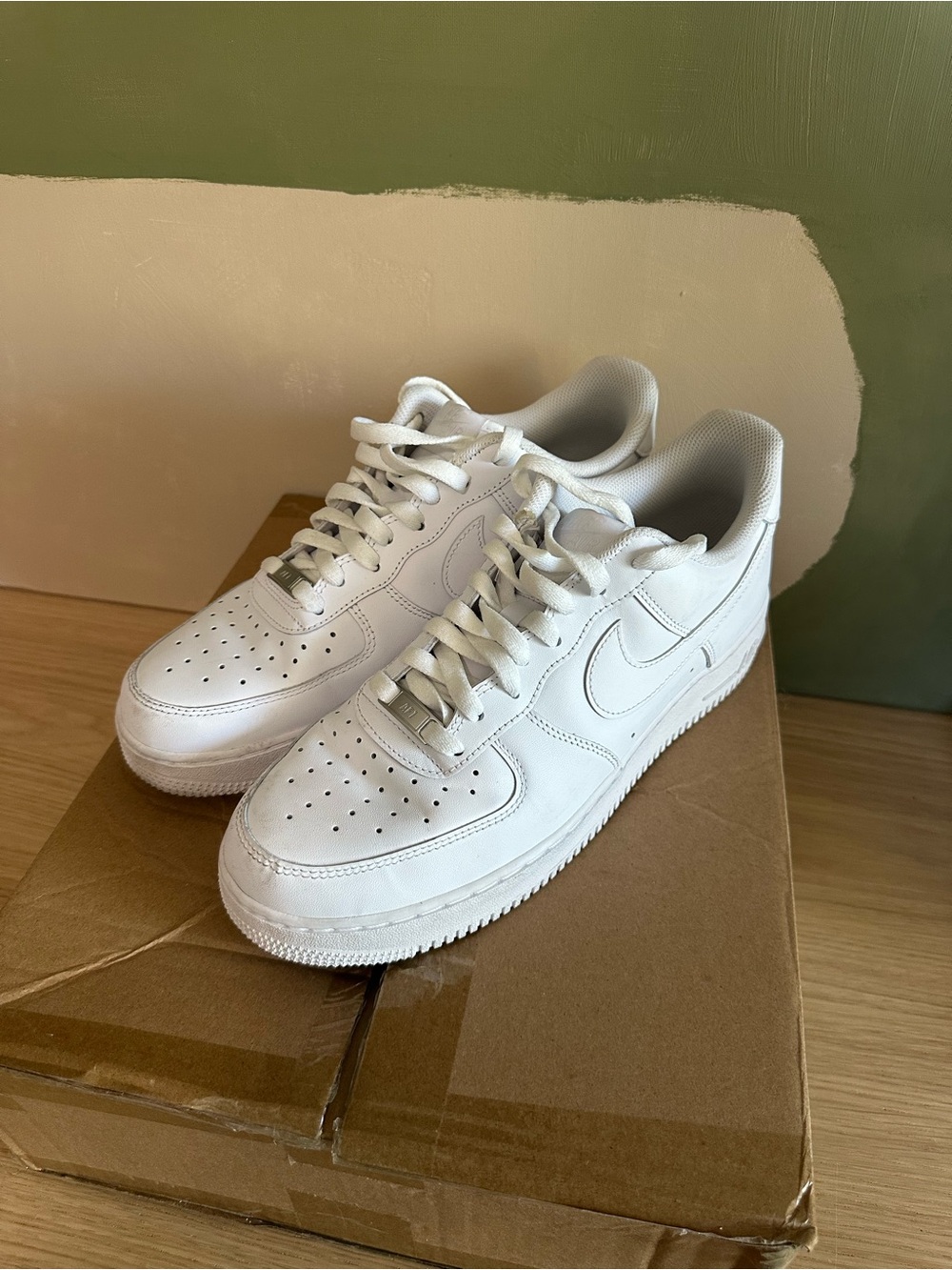 Nike Air Force 1 (no box)
